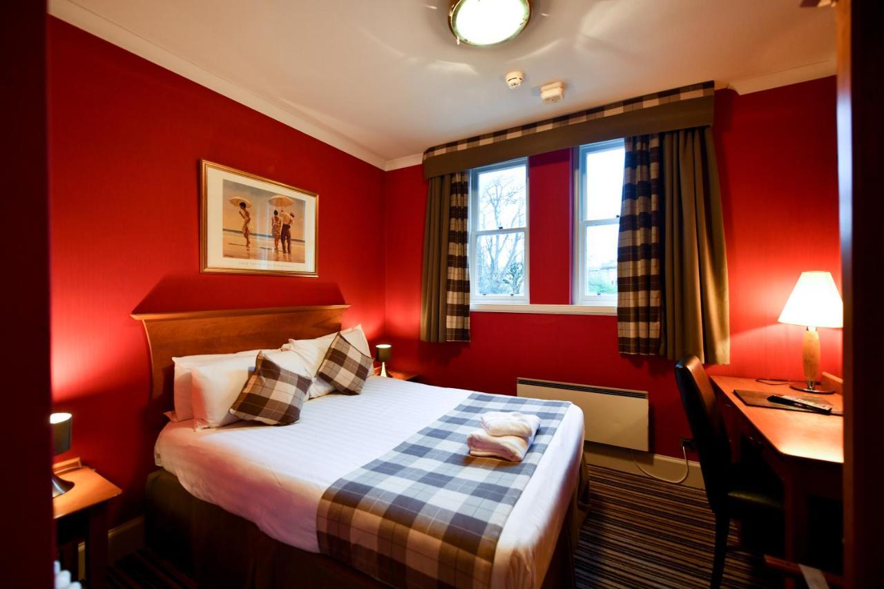 Savoy Park Hotel Еър Екстериор снимка