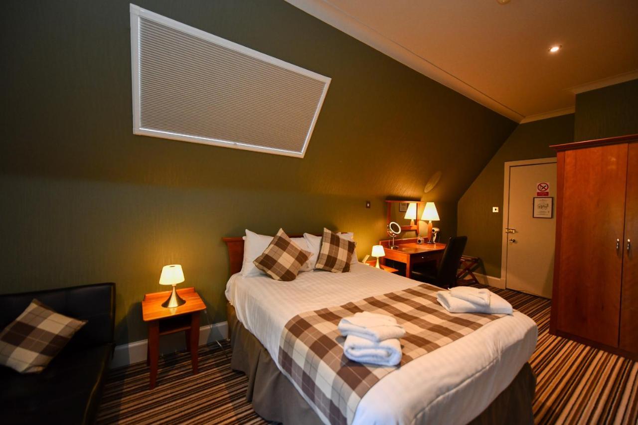 Savoy Park Hotel Еър Екстериор снимка